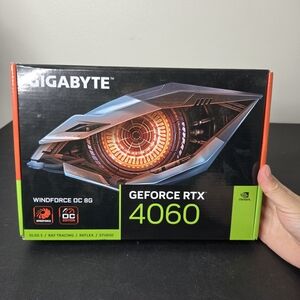 Gigabyte GeForce RTX 4060 Windforce OC 8GB Graphics Card - Black/Green